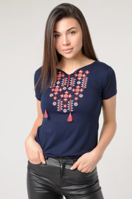 Яскрава жіноча вишита футболка з червоною геометричної вишивкою в темно-синьому кольорі «Зоряне Сяйво» S - 8609752 - SvitStyle