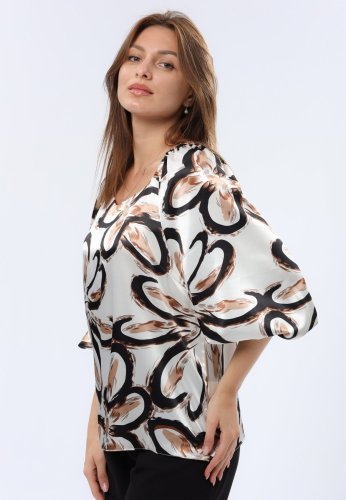 Атласна блуза з вирізом каре та обємними рукавами 1309, 44 - SvitStyle