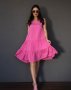 Рожева вільна сукня з воланами (1)