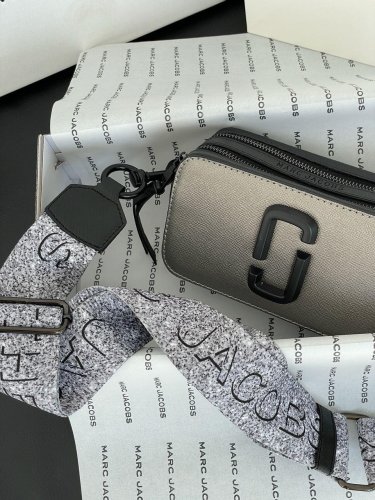 Сумка Marc Jacobs Small Camera Bag Silver Black - SvitStyle