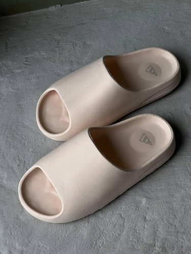 Шльопки Adidas Yeezy Slide Bone (рр 36-45) - SvitStyle