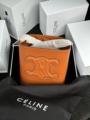 Сумка Celine Small Bucket Cuir Triomphe In Smooth Calfskin Tan Brown - 8633012 - SvitStyle