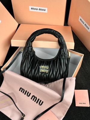 Сумка MiuMiu Wander Matelassé Nappa Leather Mini Hobo Bag Black - 8633015 - SvitStyle