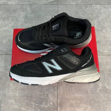 Кросівки New Balance 990 v5 Black 40р - SvitStyle