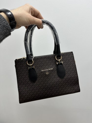 Michael Kors Marilyn Large Logo Brown - SvitStyle