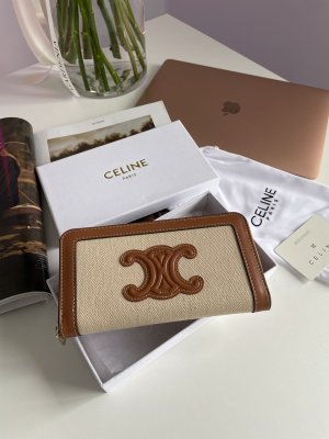 Гаманець Celine Zipped Wallet Cuir Triomphe in Textile and Calfskin Natural Tan - 8633645 - SvitStyle