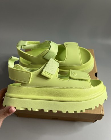 Босоніжки на платформі Ugg Goldenglow Sandals Light green (рр 36-41) - SvitStyle