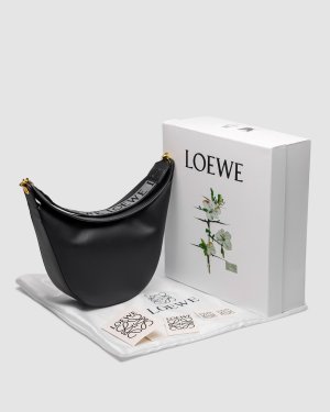 Сумка Loewe Luna Leather Shoulder Bag in Black - 8634737 - SvitStyle